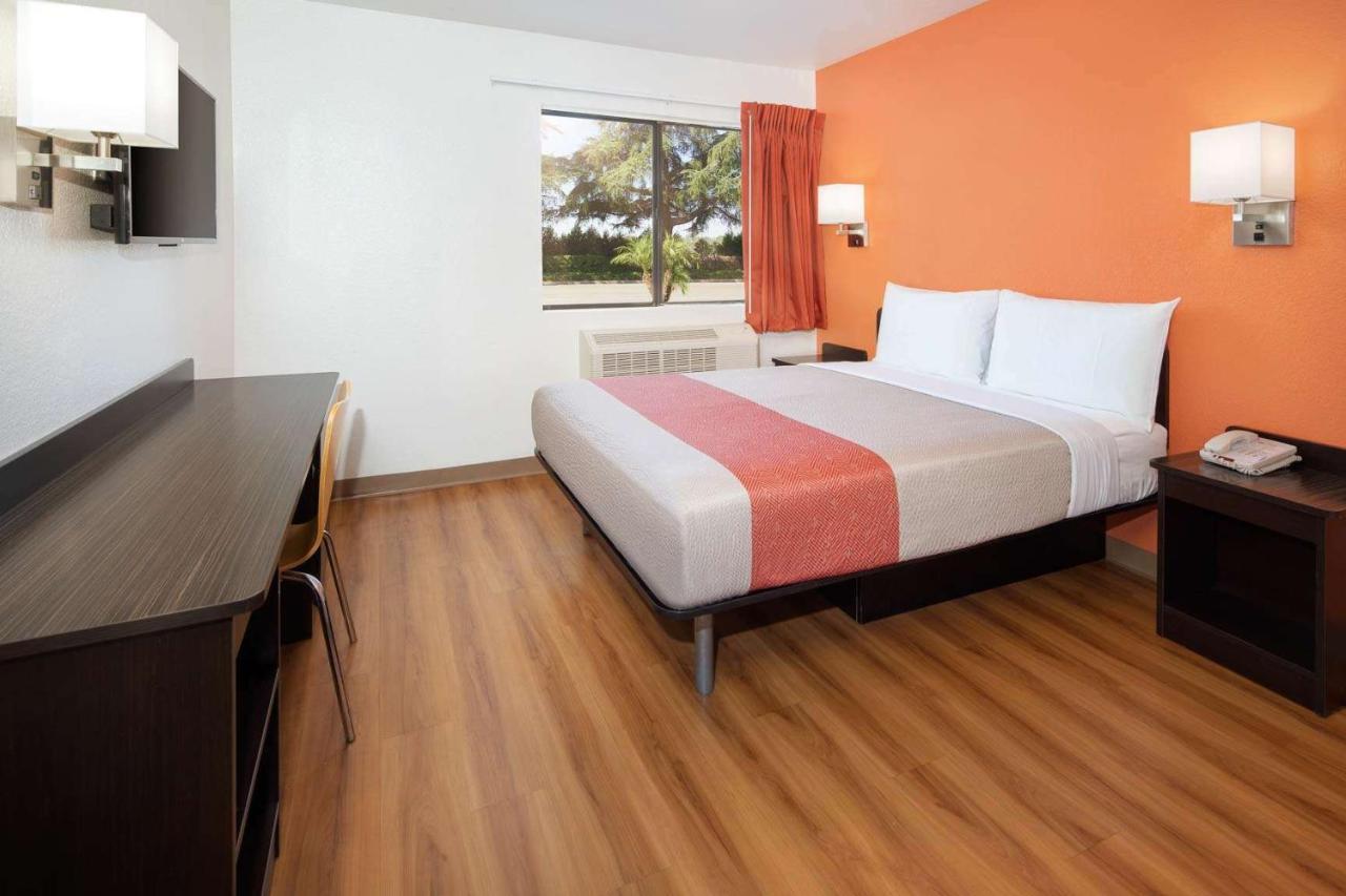 Motel 6-Arcadia, Ca - Los Angeles - Pasadena Area Екстер'єр фото